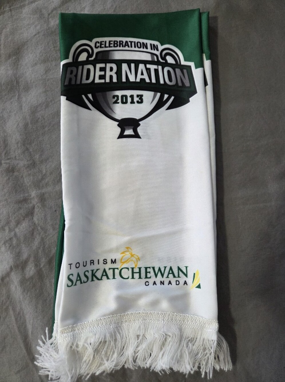 2013 Rider Nation Saskatchewan Roughriders Scarf - Picture 2 of 4